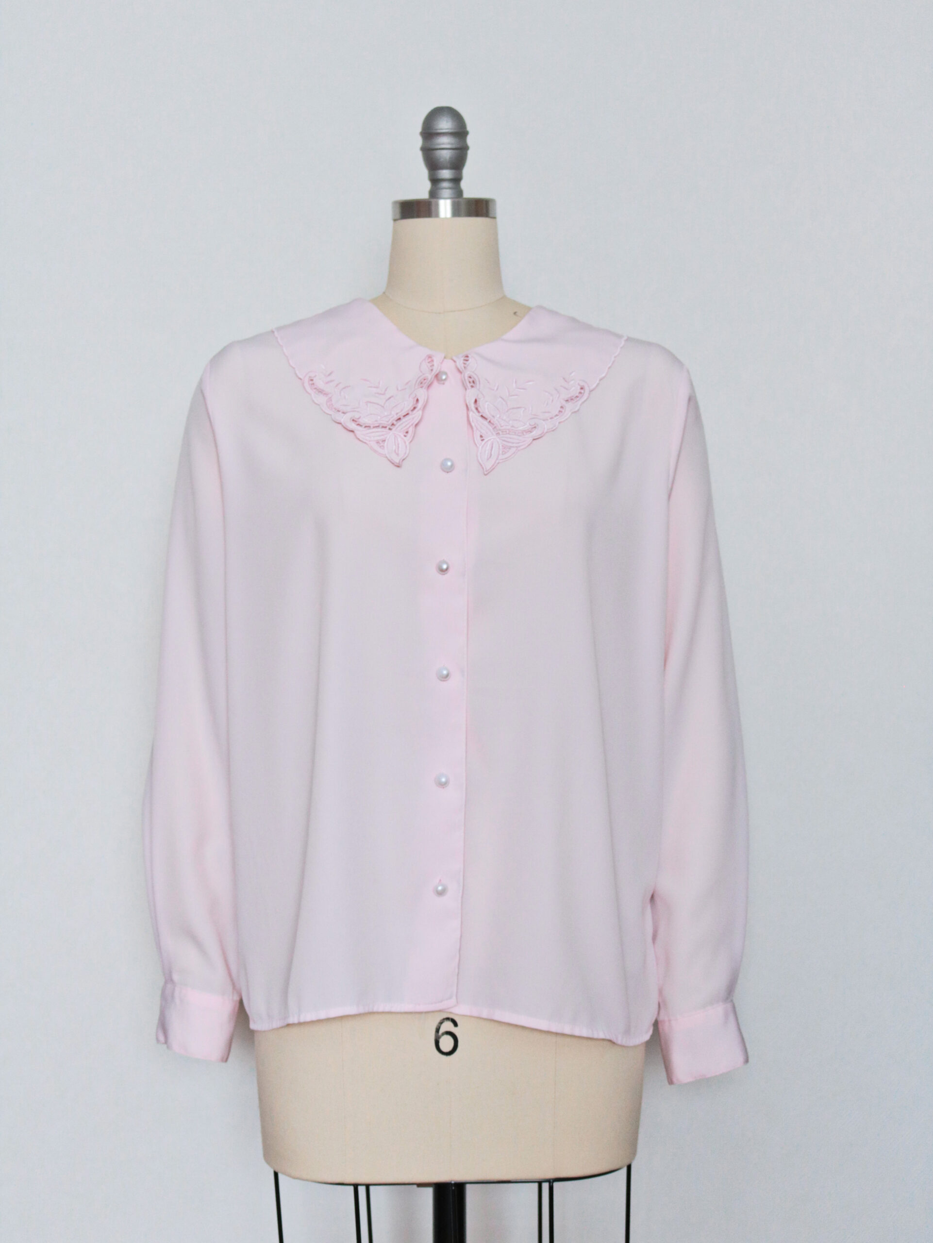 Vintage Pale Pink Cutout Embroidered Peter Pan Collar Blouse-1